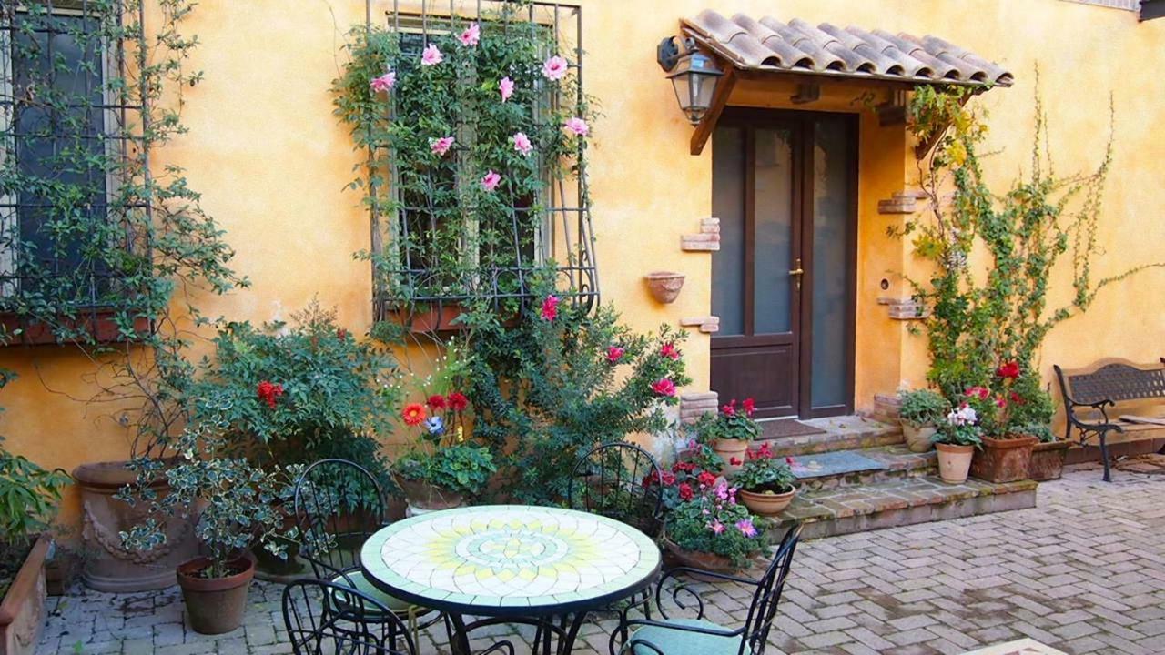 La Piazzetta * Rom